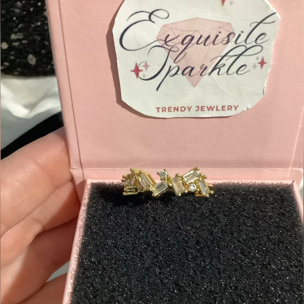 💍14k Gold Plated Baguette CZ Diamond Cluster Band